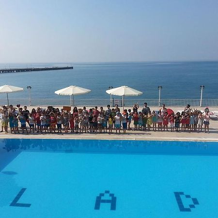 Lades Hotel 실리프케 외부 사진