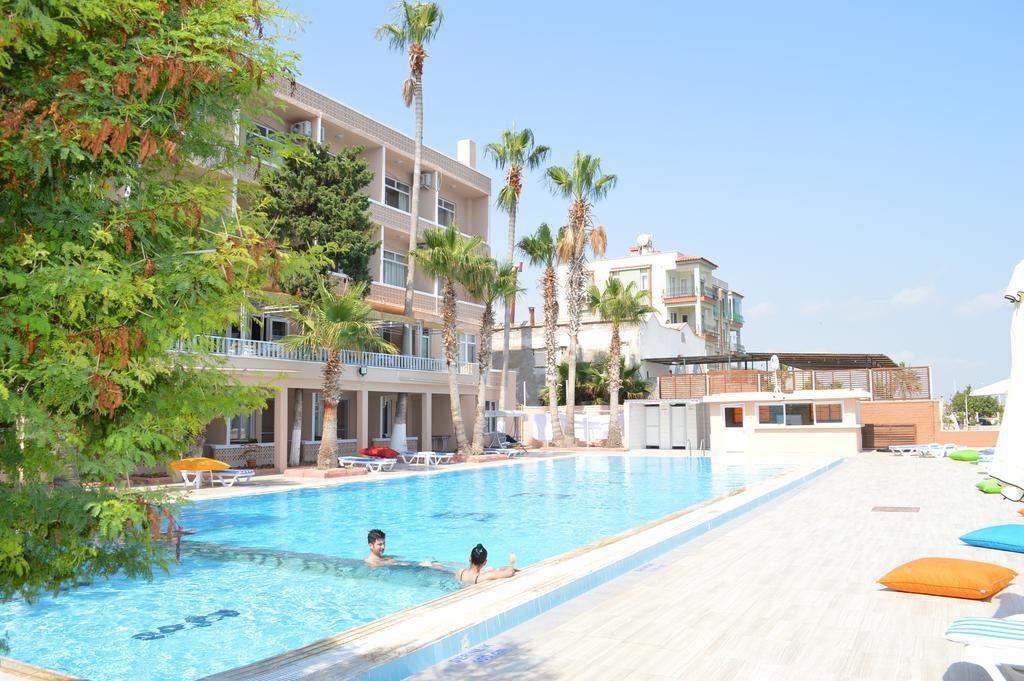Lades Hotel 실리프케 외부 사진